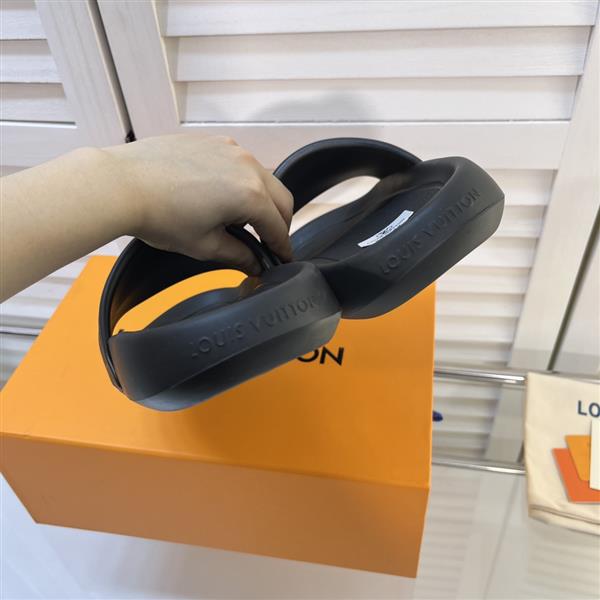 20251128184549178 160